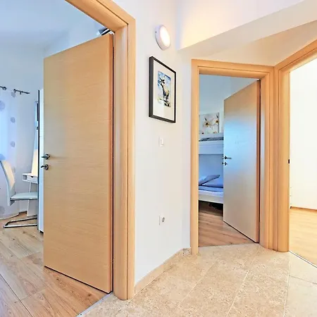 Casa Tara Three-bedroom Pula