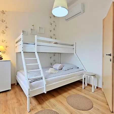 Casa Tara Three-bedroom * Pula