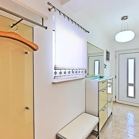 Casa Tara Three-bedroom * Pula
