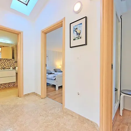 Prázdninový dům Casa Tara Three-bedroom *