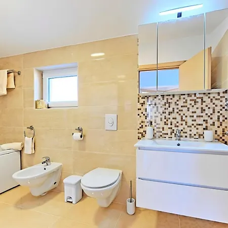 Prázdninový dům Casa Tara Three-bedroom